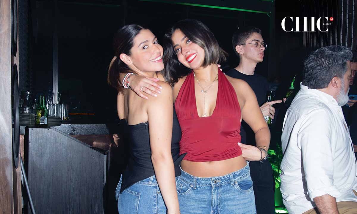 Cami Llaca y Viviana Uranga