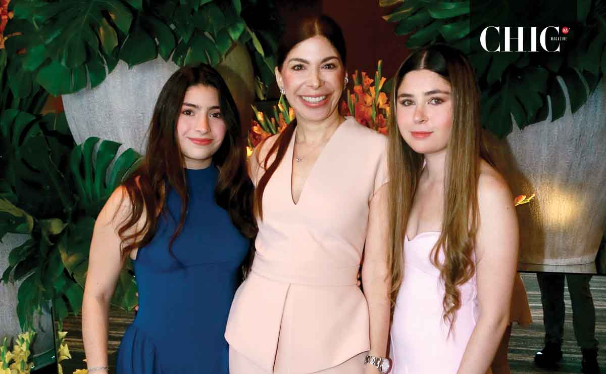 Alexa Peña, Alejandra de Peña y Camila Peña / Fotos: Omar Valdez