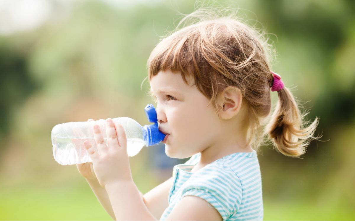 Existen otras bebidas que pueden formar parte de una alimentación saludable (Foto: Freepik)