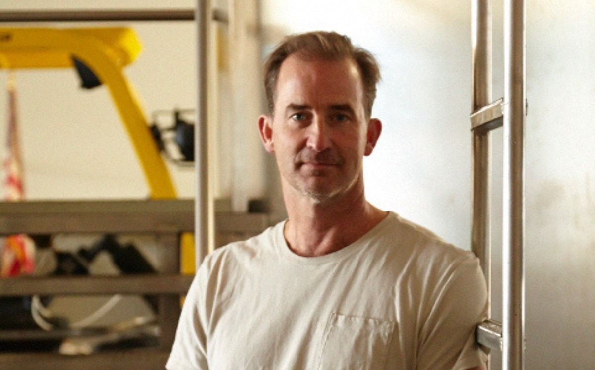 Esposo de Kristin Cabot (X)