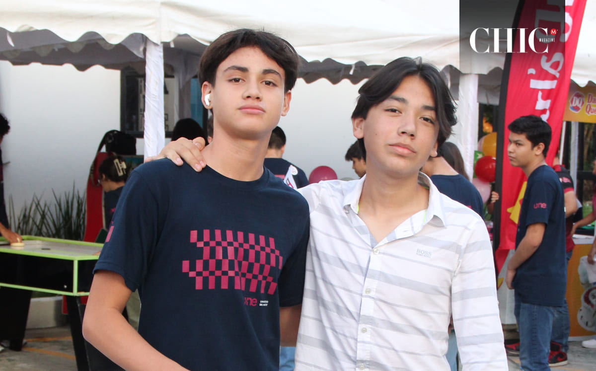 La explanada de la Universidad del Noreste se convirtió en el lugar perfecto para vivir una tarde llena de sorpresas y actividades