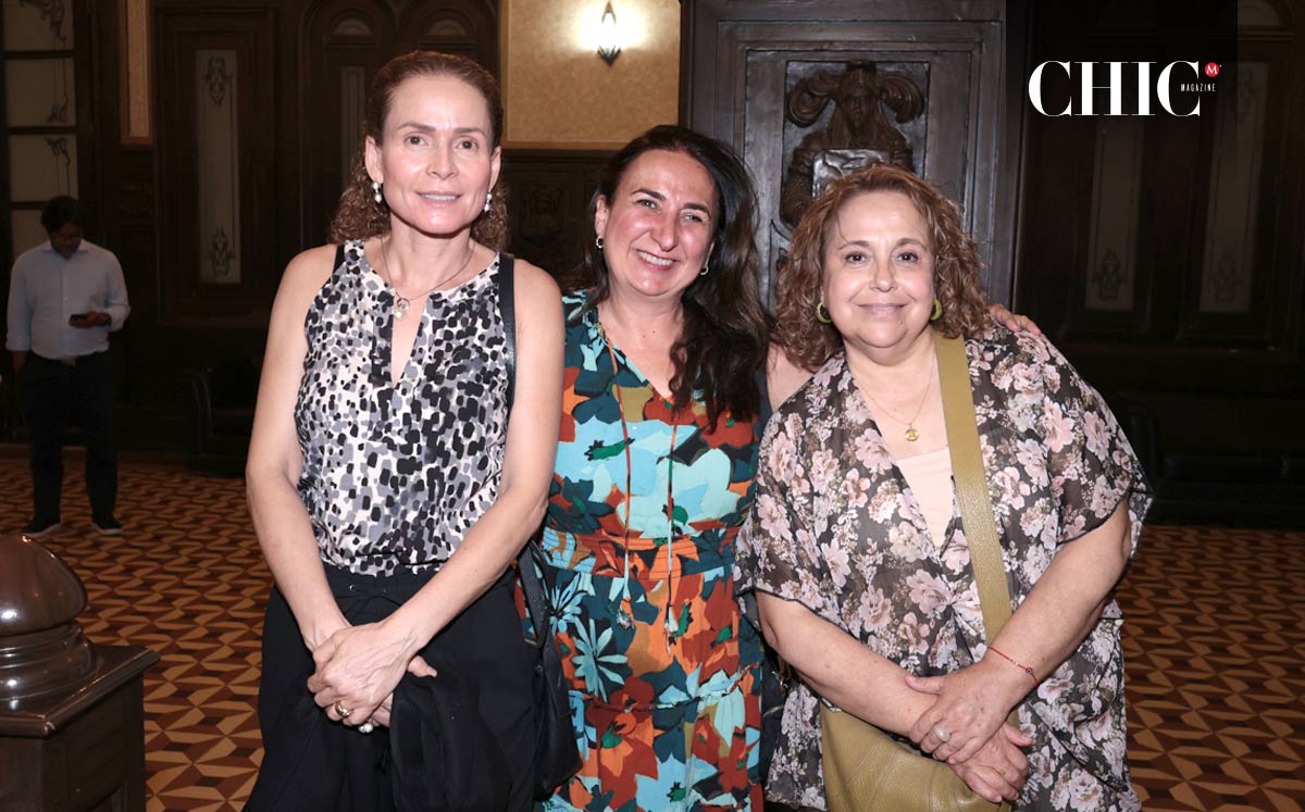 Mayte, Maribel y Mónica