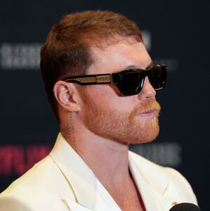 Canelo y Crawford protagonizan la pelea más lucrativa del 2025 (Getty Images)