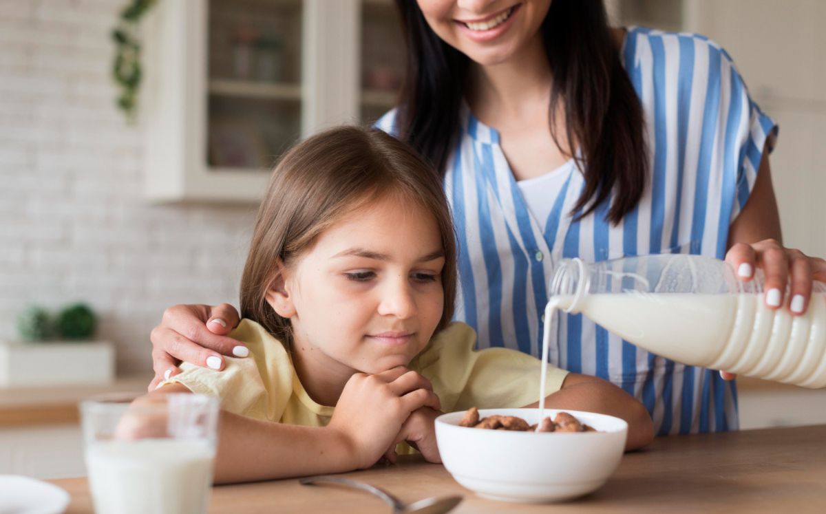 Desayuno infantil: ¿Por qué es vital para los niños? (Foto: Freepik)