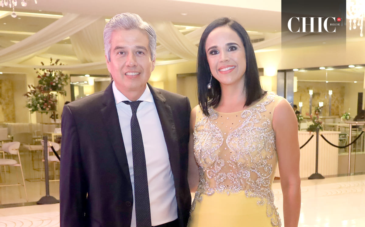 Carlos Cadena y Ana Avila