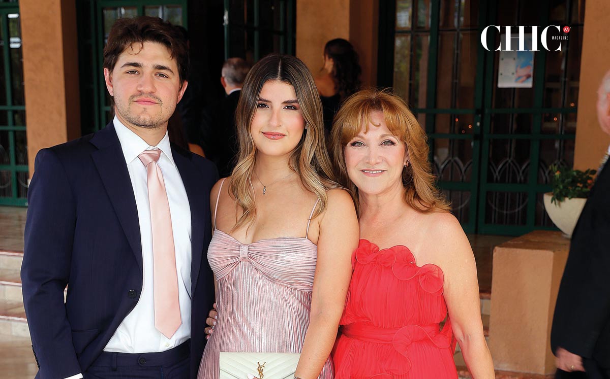 Adrián Mijares, Ennia Vanegas y Adriana Guerra