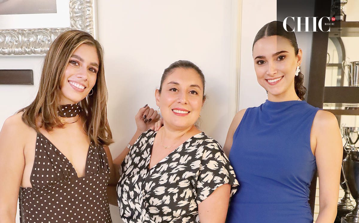 Mariela Salinas y Cecilia Doria