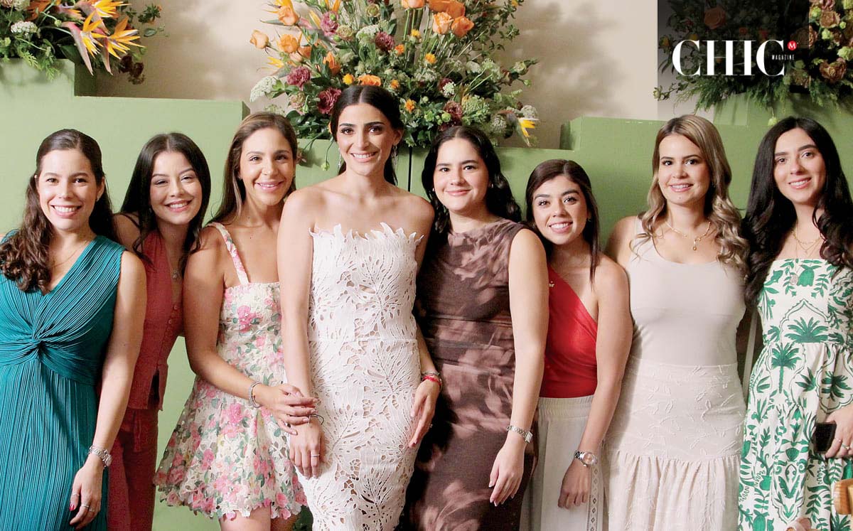 Montse Cavazos, Geraldine Garza, Sandra Hanun, Daniela Madero, Fernanda Velázquez, Marifer Torres, Gaby Cristo y María José Ramírez