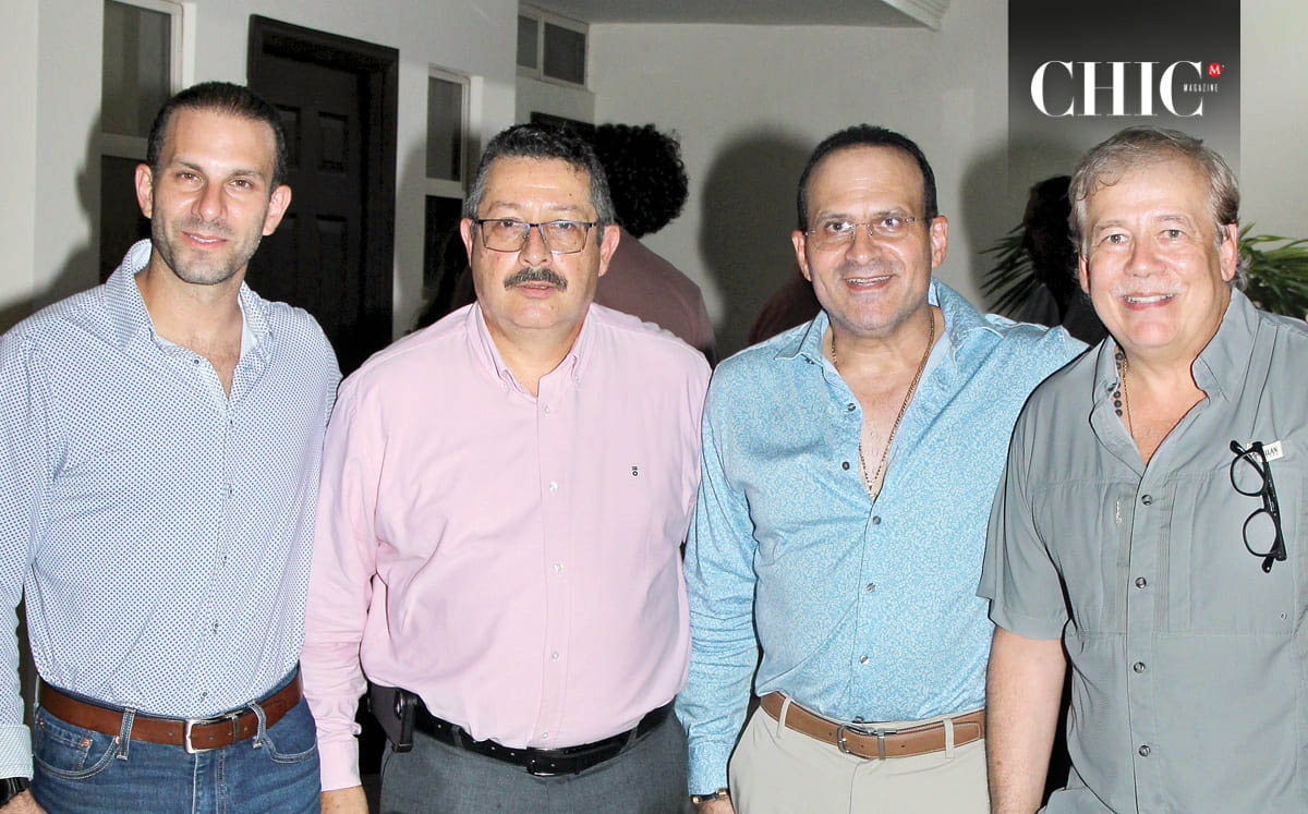 Mon Maron, Raúl Villarreal, Raúl Manzur y Óscar Terán