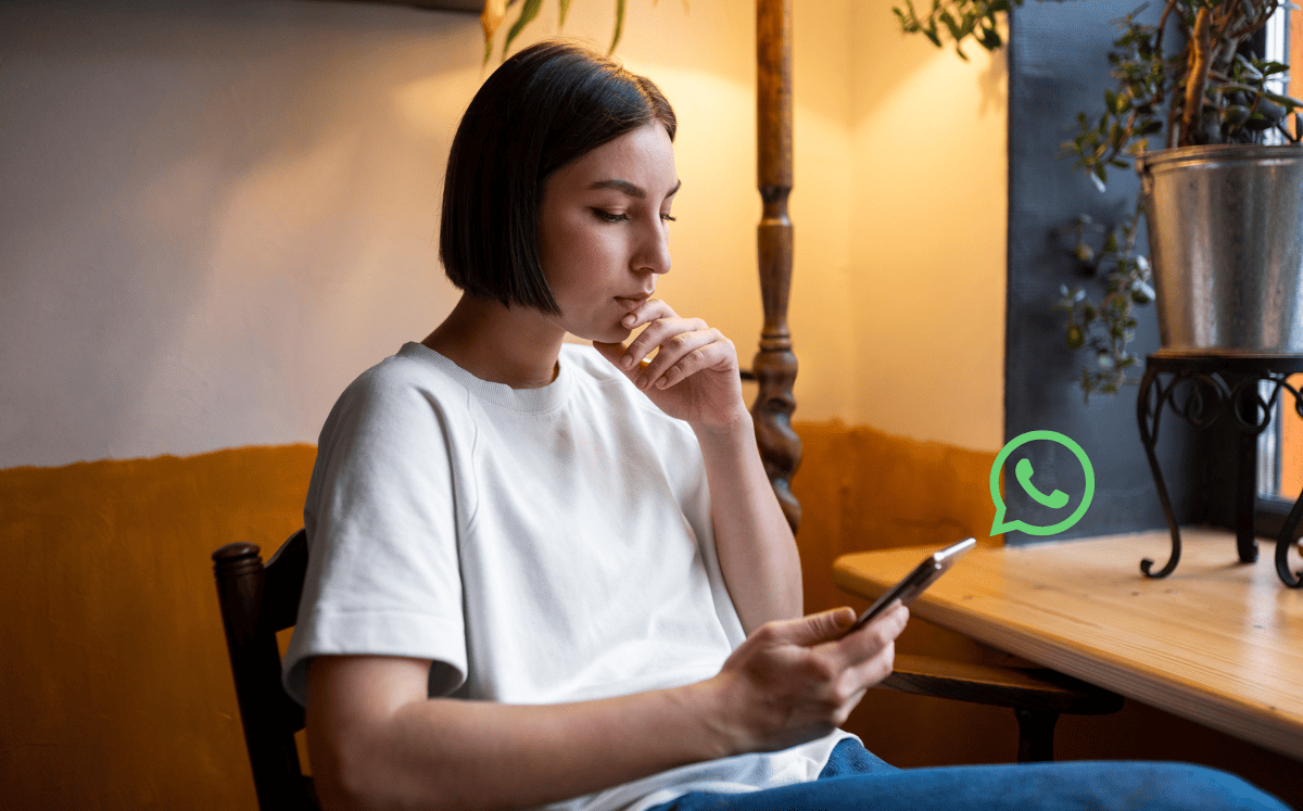 ¿Qué significa no contestar ni participar en los chats grupales de WhatsApp? Esta es su explicación según la psicología  (Foto: Freepik)