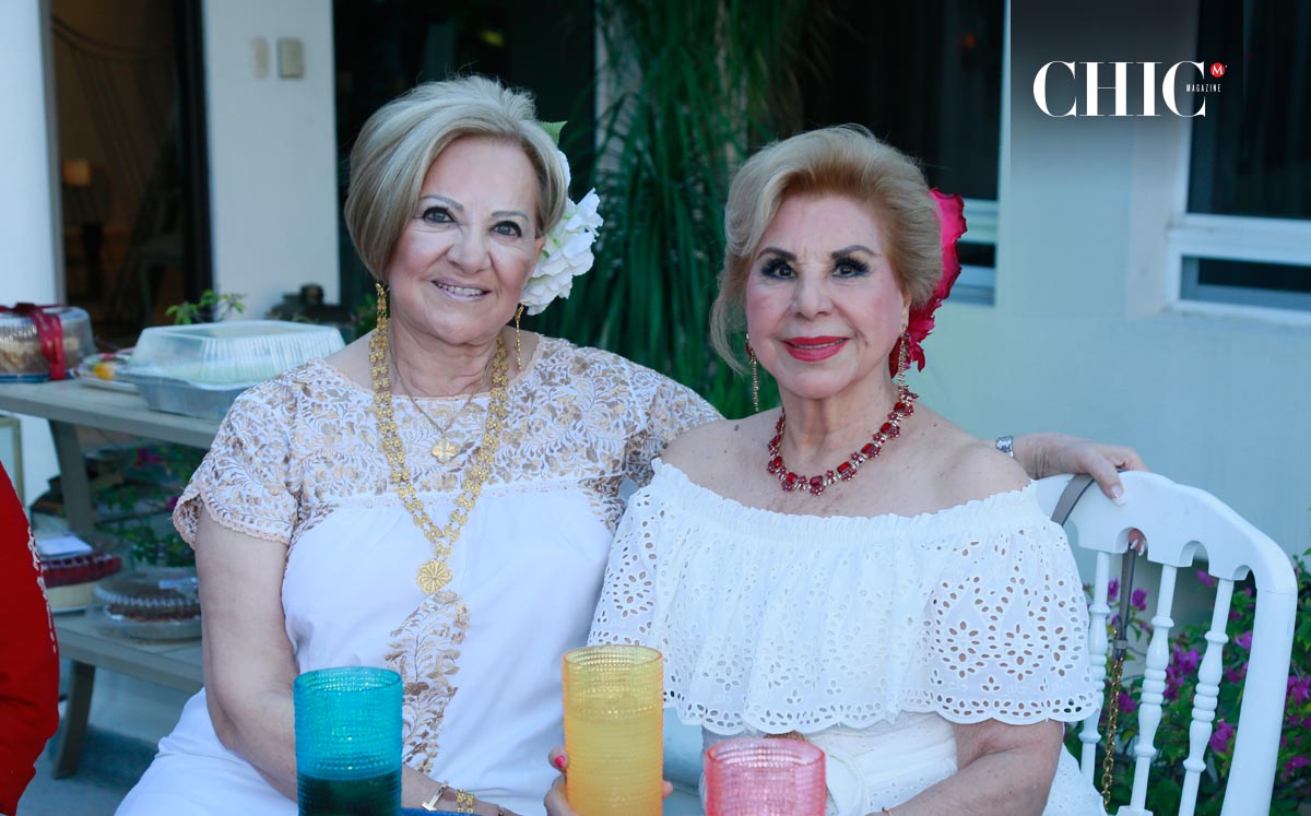 Silvia De la Garza y Marianela Leal
