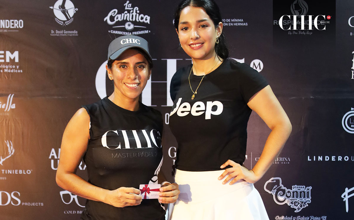 Ganadora del vale de Fred con valor de mil pesos en ropa para caballeros