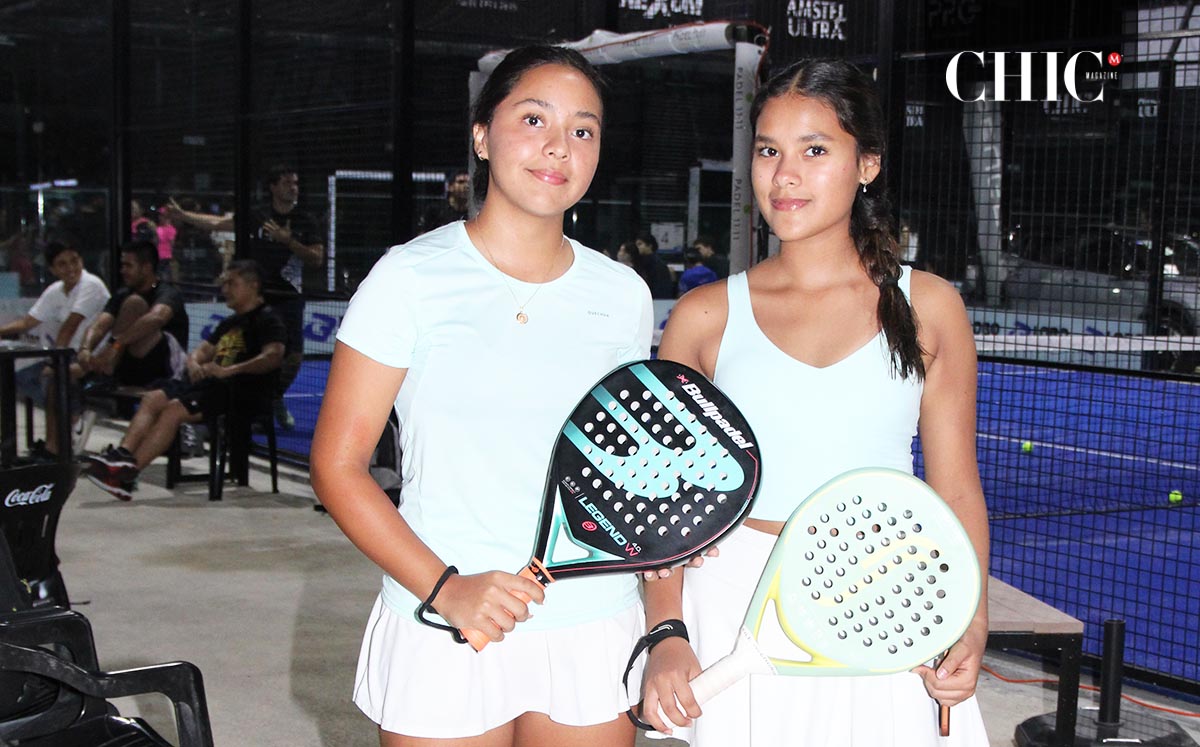 Andrea Muñoz y Karol Urbina