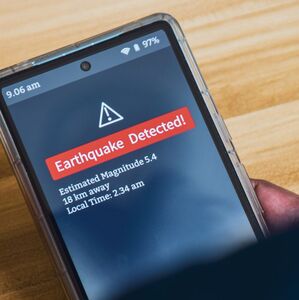 La alerta sísmica en celulares tiene un sonido único, pero ¿se puede modificar? (Getty Images)