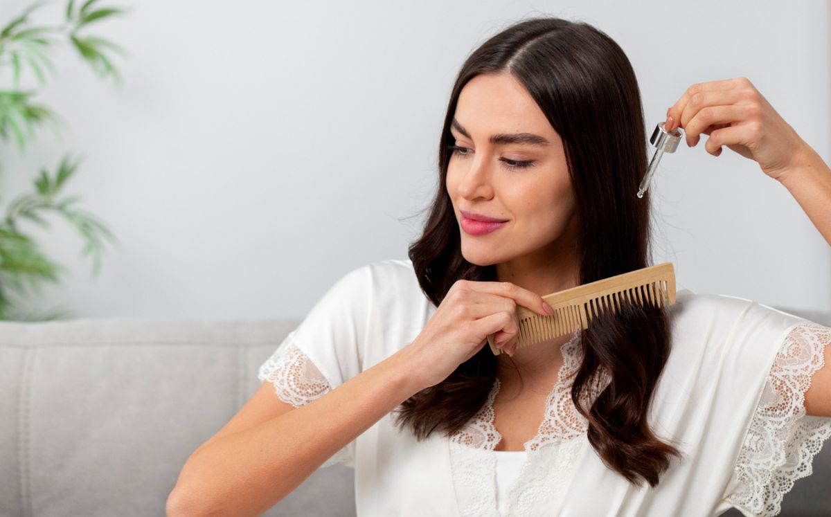 Caída del cabello: Cuáles son las causas y cuándo hay que preocuparse (Foto: Freepik)