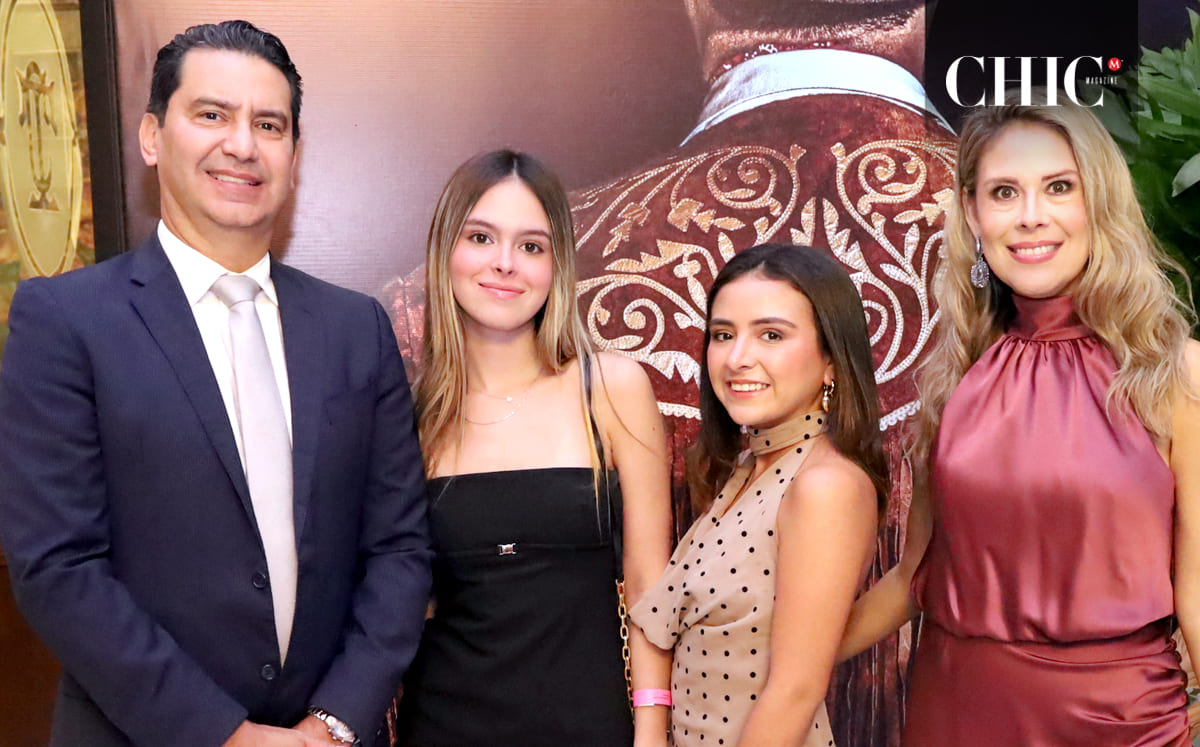 Gustavo González, Miranda González, Andrea José García y Blanca Zamora