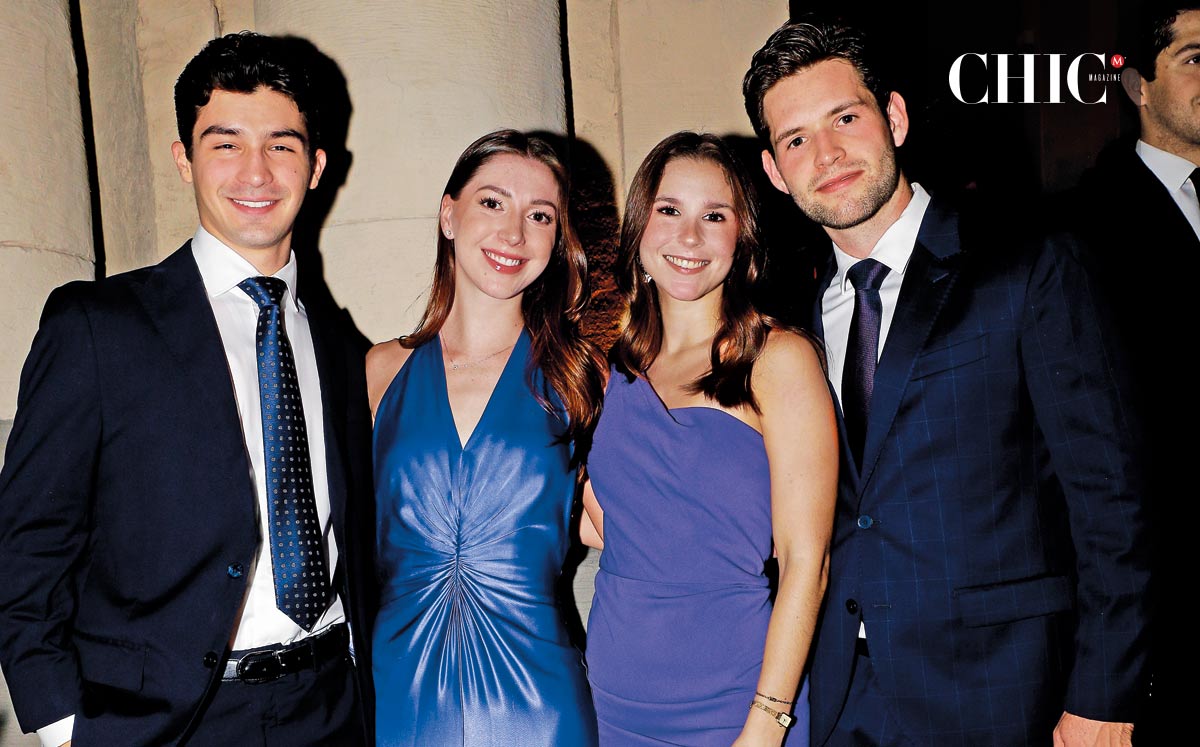 Alberto Elizondo, Ana Valeria Lozano, Regina Arechavaleta y Guillermo Bremer