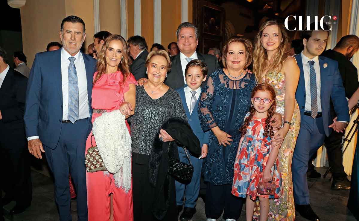 Leopoldo Herrera, María Enriqueta Ramos, QUETA RAMOS, Pedro Welsh, Pedro Welsh, Patricia Welsh, Gaby Welsh y Andrea Welsh  / Fotos: Daniel Saldívar