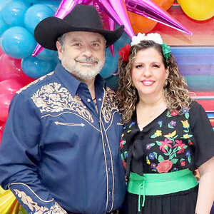 Miguel Baltazar y Georgina Mora