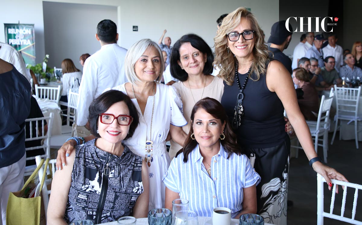 Yolanda, María del Carmen, Nora, Marisol y Diana