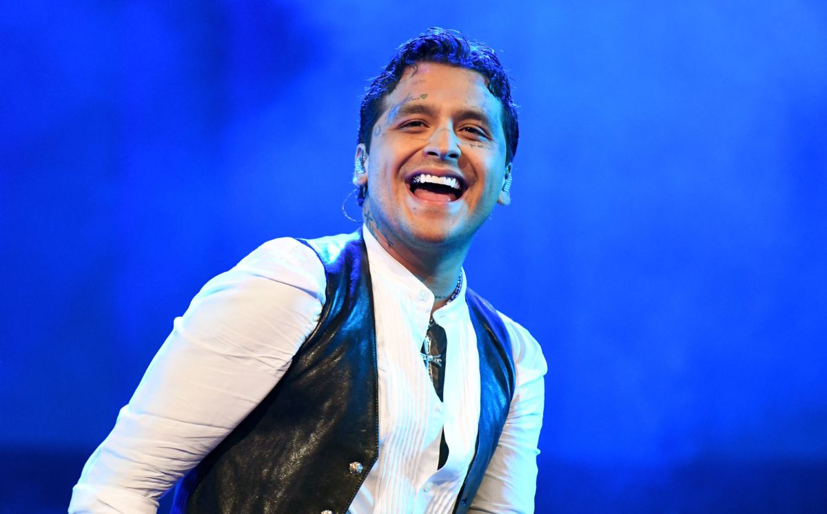 En Monterrey, Christian Nodal enfrentó abucheos al mencionar a Ángela Aguilar (Getty Images)