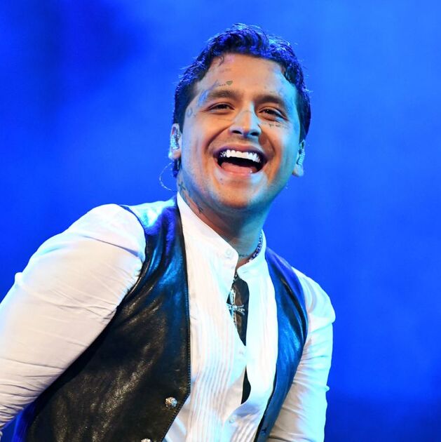 En Monterrey, Christian Nodal enfrentó abucheos al mencionar a Ángela Aguilar (Getty Images)
