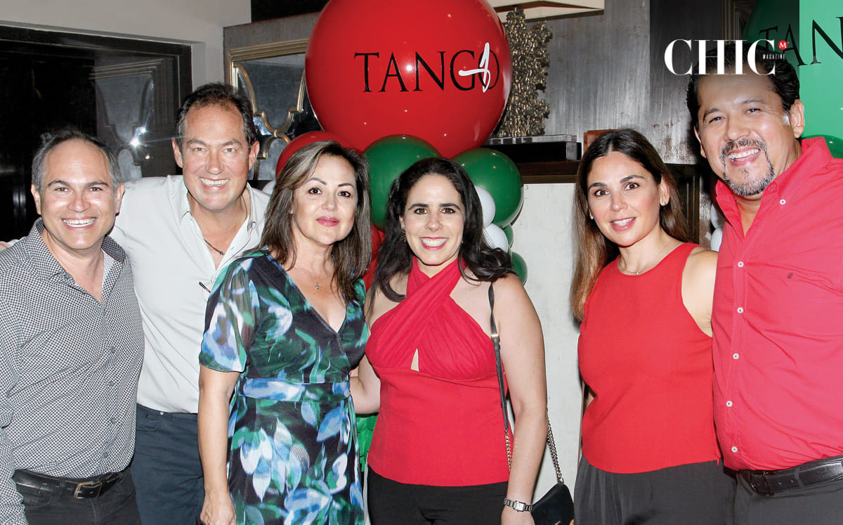 David Bretzfelder, Carlos García, Graciela García, Alejandra Septién, Nelly González y Arturo Núñez