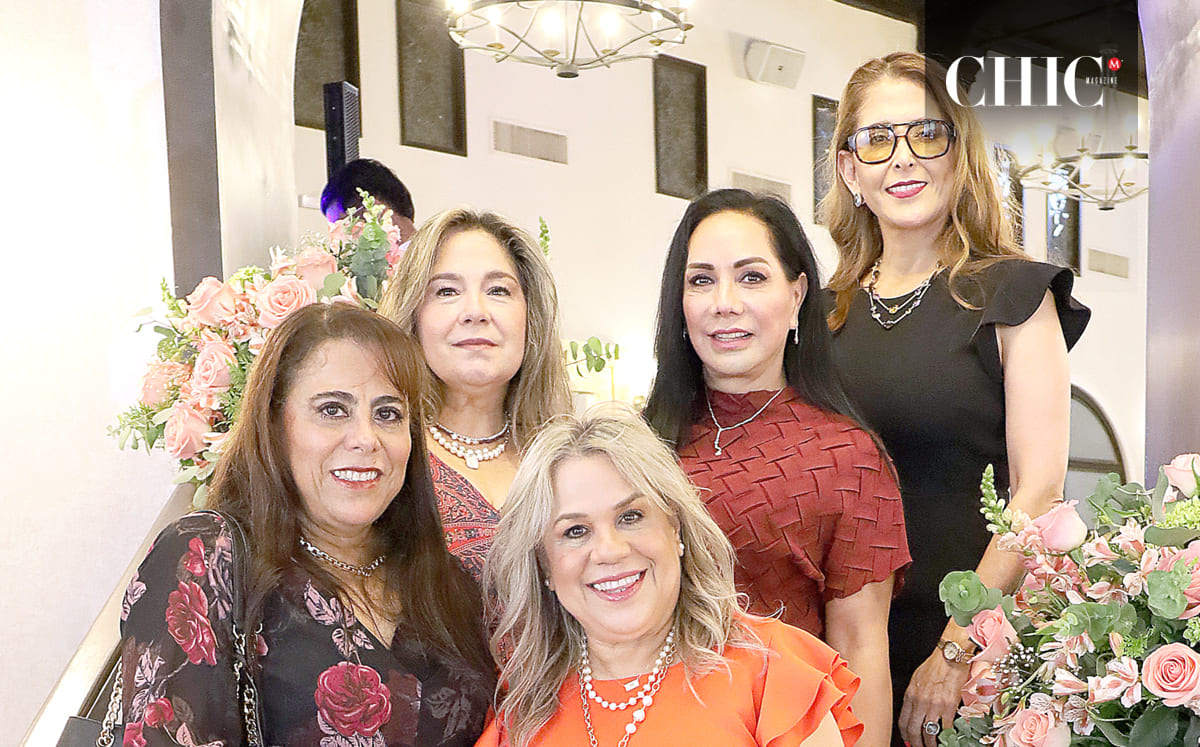 Dora Aguirre, Maru De Sosa, Martha Amador, Paty Santoscoy y Cinthya Clemente