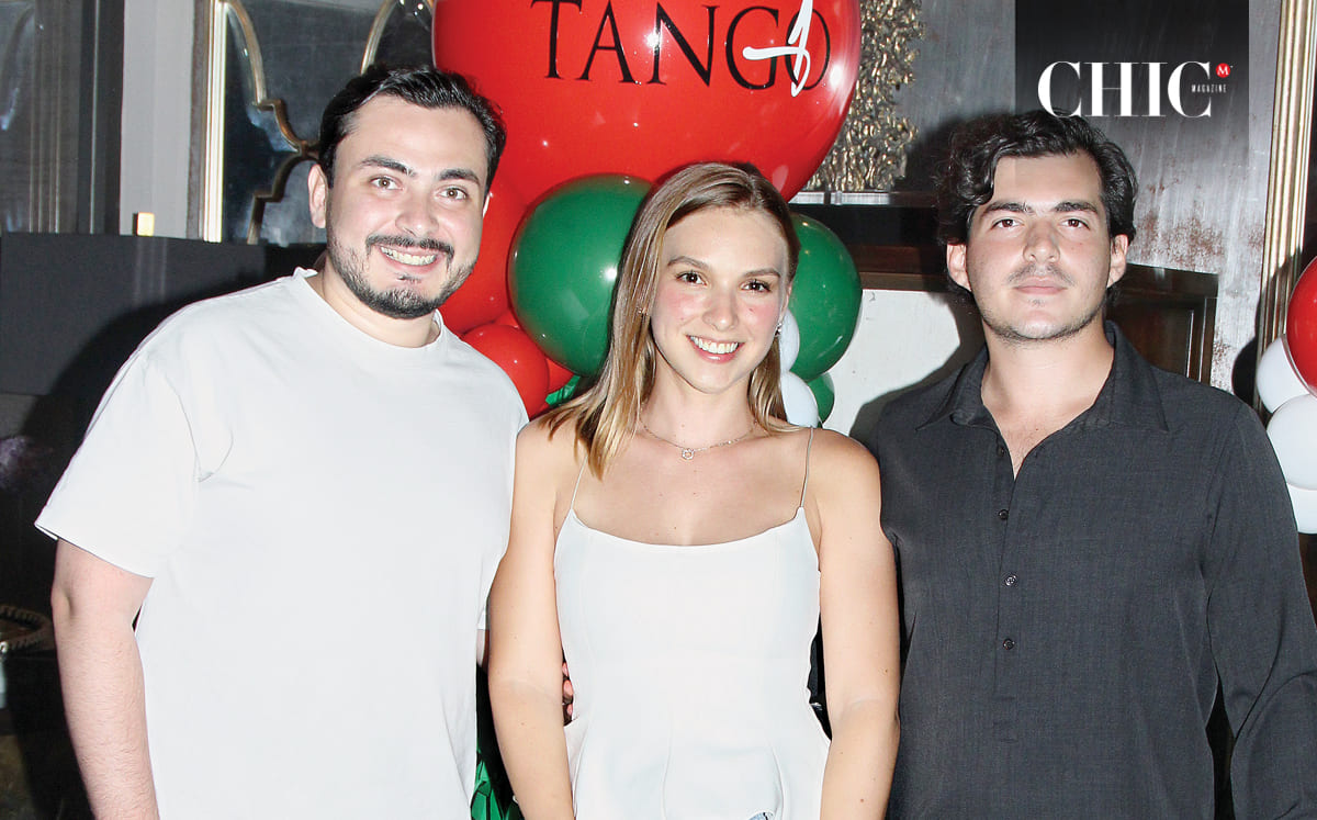 Juan Carlos Zambrano, Regina Zuñiga y David Mennah