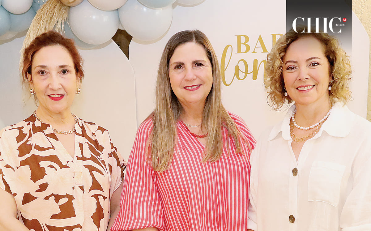 Martha Collado De Esteve, Claudia Guzmán y Ana Luisa Ruiz