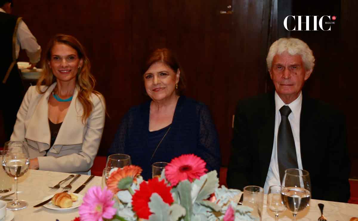 Ana Cristina Treviño, María Cristina González Parás y Fernando Treviño / Fotos: Omara Valdez