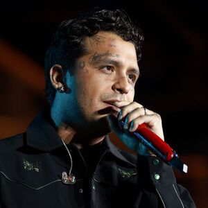 Christian Nodal confiesa que hablar mal de él es redituable y explica cómo la terapia lo ayudó a sobrellevar las críticas (Getty Images)