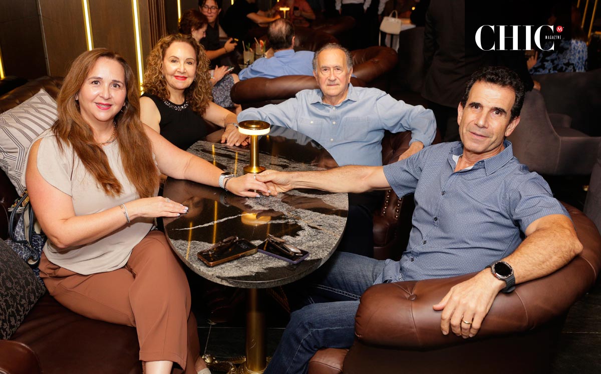 Cordelia Ayala, Laura Rodríguez, Helio Ayala y Eduardo Andonie