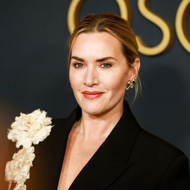 La actriz revela su incomodidad con su actuación en “Titanic” y admite que le gustaría volver a interpretarla (Getty Images)