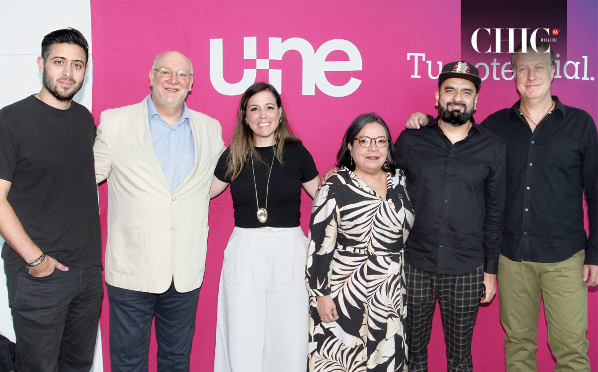 Diego Barrazas, Fernando Valenzuela, Laura Medina, Yolanda Eva Reyes, Paulo Villagran y Lee Keylock