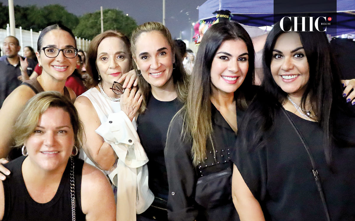 Ericka Rivera, Fernanda Delgado, Emma Salazar, Emma Delgado, Caro Pérez y Herminia Pérez