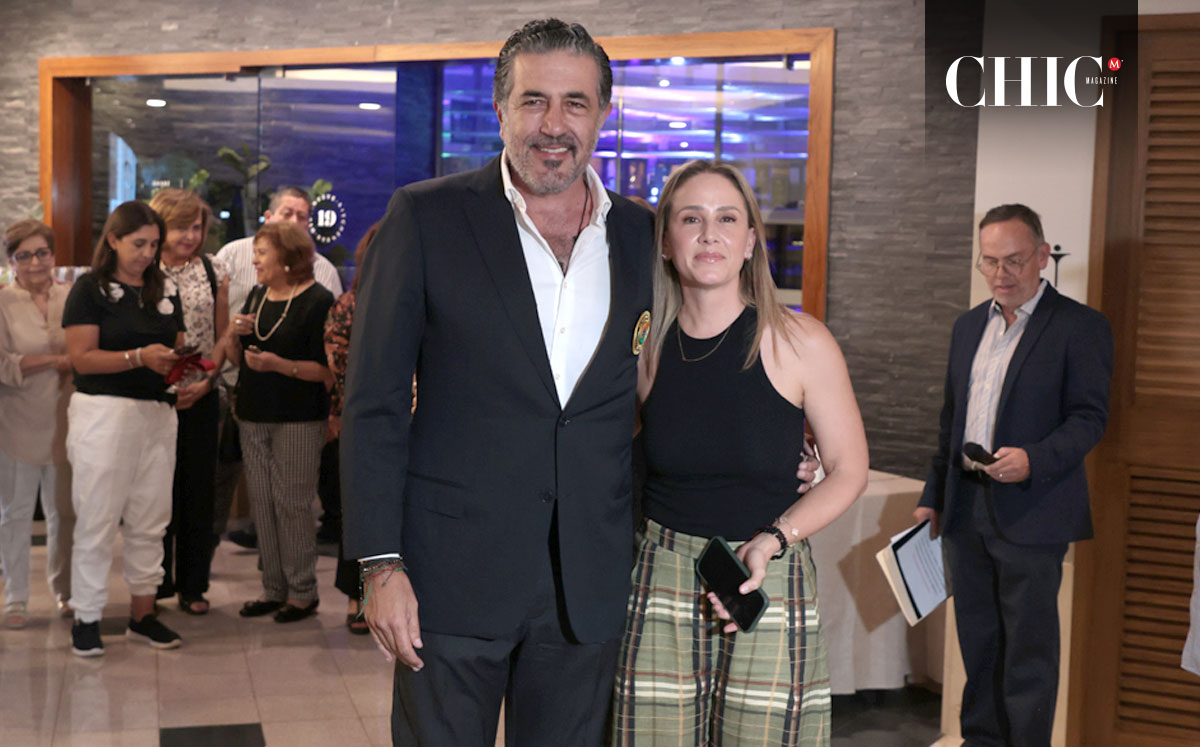 Antonio Safa y Cristina Grageda