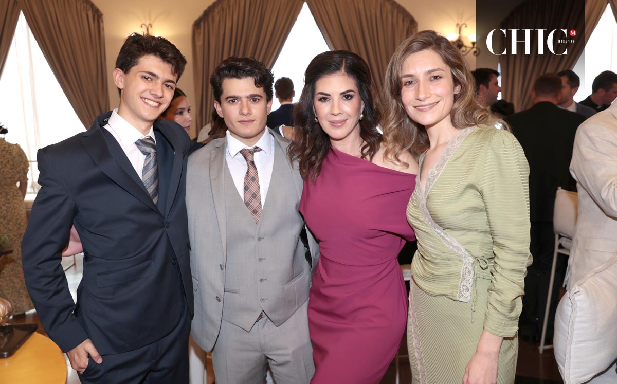 Julián Ruenes, Juan Carlos Ruenes, Brenda Batarse y Mariana Ruenes