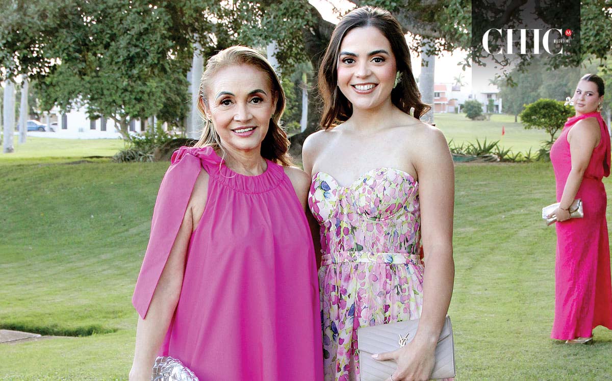 Silvia De Carrillo y Marifer Carrillo