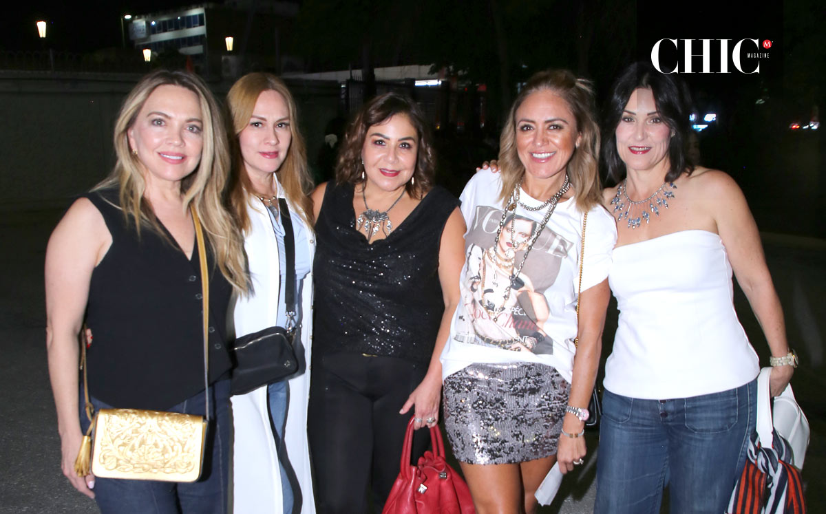Mónica, Pily, Lizeth, Hilda y Cecilia