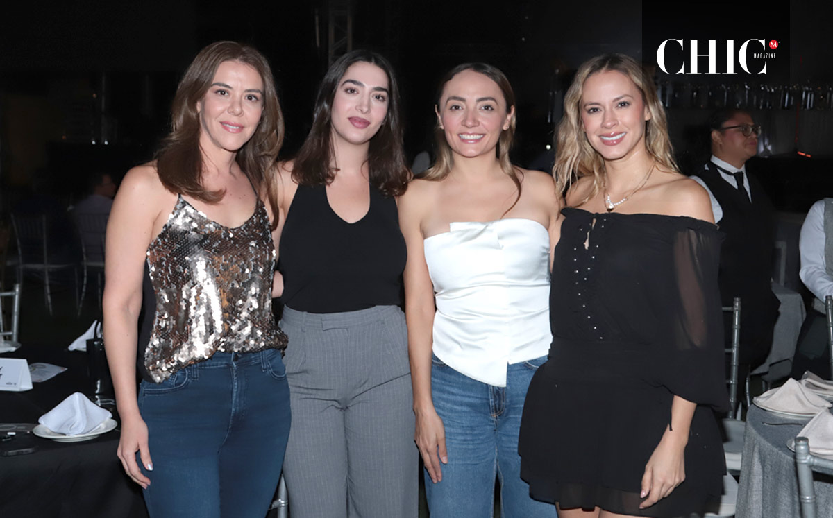 Silvia Dávila, Luciana Veyán, María Almodóvar y Elva Rodríguez