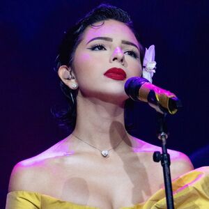 Ángela Aguilar tuvo una fiesta en la playa para celebrar su cumpleaños 22 (Gettty Images)