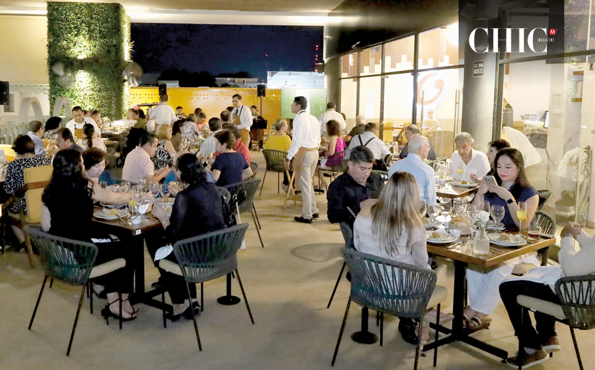 En el marco del primer aniversario del restaurante, se celebró una cena maridaje en beneficio de Alimentos para la Caridad A.C