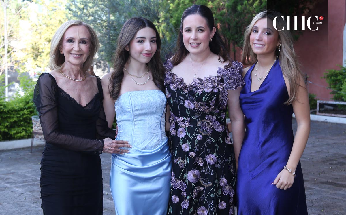 Laura Fernández de Melo, Emma Cruz Melo, Sofía Cruz Melo y Laura Melo de Cruz