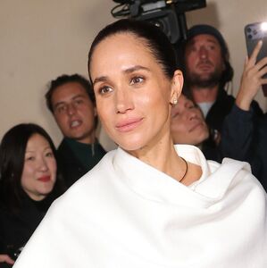 Meghan Markle no fue invitada al desfile de Balenciaga en París; esta es la verdad (Foto: Getty)