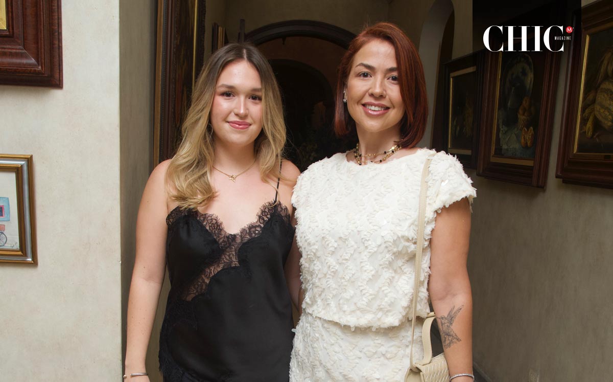 Valentina Bremer y Mónica Junco