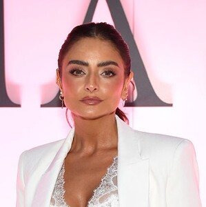 Aislinn Derbez deslumbra en el Victoria's Secret Fashion Show 2025 (Foto: Getty Images)