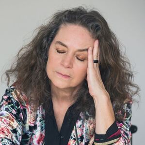 Conoce los síntomas de la menopausia agresiva y cómo tratarla con un enfoque integral (Getty Images)