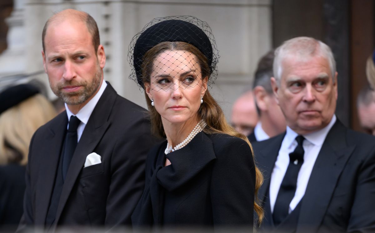 Esta es la drástica decisión que tomaron el Príncipe William y Kate Middleton contra el Príncipe Andrew (Foto: Getty Images)