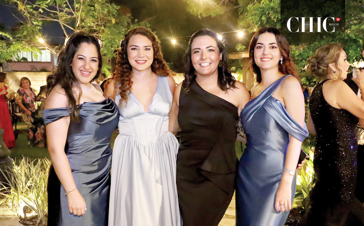 Betty Haber, Paulina Martínez, Valeria Martínez y María Fernanda Treviño